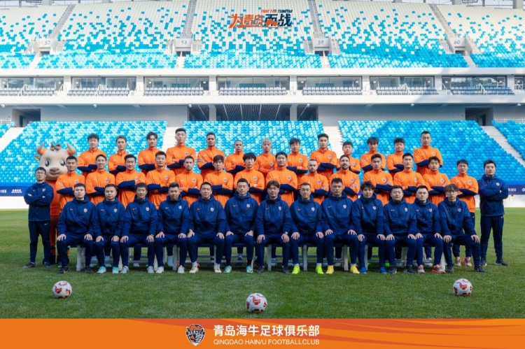 青島海牛一線隊名單：老將鄭龍、薩里奇坐鎮(zhèn)，金洋洋等新援在列